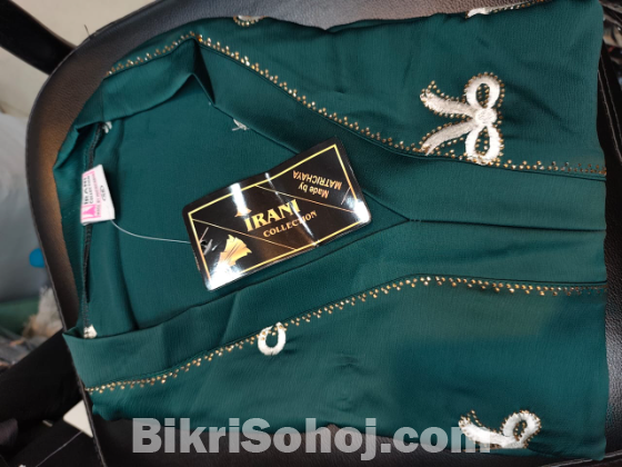 ভাইরাল পুকি বোরখা স্টোনের কাজ করা